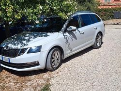 Usata 2017 Skoda Octavia Station wagon | 5000 € (Buon prezzo)