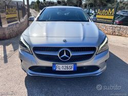 Argento Usata 2017 Mercedes CLA180 Tre volumi | 17.200 € (Molto cara)