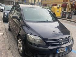 Nero Usata 2006 VW Golf Plus Monovolume | 1790 €