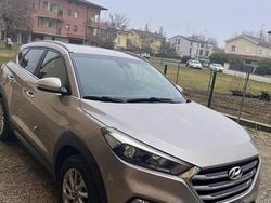 Grigio Usata 2017 Hyundai Tucson SUV | 14.000 € (Buon prezzo)