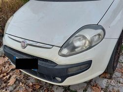 Bianco Usata 2011 Fiat Punto Evo Due volumi | 4000 €