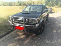 Nero Usata 2002 Nissan Navara Pick-up | 6800 € (Buon prezzo)
