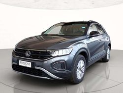 Indium grey metallizzato nero Usata 2022 VW T-Roc Life SUV | 22.590 € (Buon prezzo)