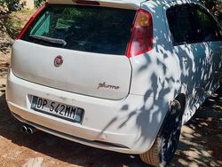 Usata 2008 Fiat Grande Punto Due volumi | 4000 €