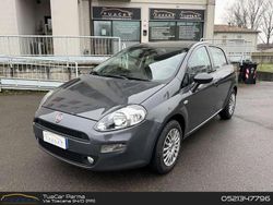 Grigio Usata 2016 Fiat Punto Lounge Tre volumi | 6000 € (Buon prezzo)