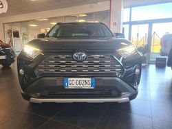 Black met Usata 2020 Toyota RAV4 Hybrid SUV | 30.000 € (Molto cara)