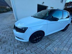 Bianco Usata 2016 Skoda Fabia Tre volumi | 8800 € (Buon prezzo)