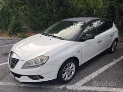 Bianco Usata 2013 Lancia Delta Tre volumi | 500 € (Super prezzo)