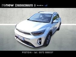 Grigio chiaro Usata 2024 Kia Stonic Urban SUV | 15.800 € (Buon prezzo)