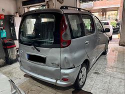 Grigio Usata 2000 Toyota Yaris Station wagon | 1550 €