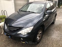 Gray Usata 2007 Ssangyong (KGM) Actyon SUV | 3900 € (Buon prezzo)