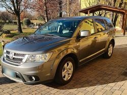 Grigio Usata 2011 Fiat Freemont SUV | 9000 € (Molto cara)