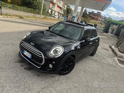 Nero Usata 2017 Mini Cooper D Due volumi | 12.499 € (Ottimo prezzo)