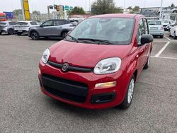 Rosso Nuova 2025 Fiat Panda S Due volumi | 13.590 €