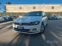 Bianco Usata 2020 VW Polo Comfortline Tre volumi | 10.900 € (Super prezzo)