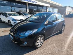 Blu Usata 2014 Mazda 2 Energy Tre volumi | 4900 € (Buon prezzo)