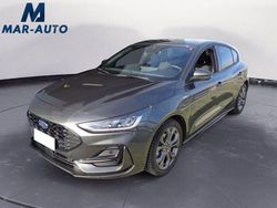 Grigio Usata 2022 Ford Focus ST-Line Tre volumi | 20.990 € (Cara)