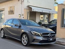 Grigio Usata 2016 Mercedes A180 Tre volumi | 13.500 € (Buon prezzo)