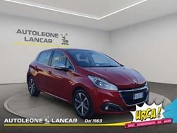 Rosso Usata 2017 Peugeot 208 Allure Due volumi | 8280 € (Buon prezzo)