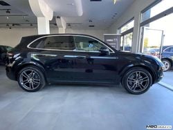 Nero Usata 2018 Porsche Cayenne SUV | 47.500 € (Ottimo prezzo)