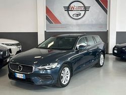 Grigio Usata 2021 Volvo V60 Business Edition Station wagon | 19.900 € (Super prezzo)