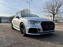 Grigio Usata 2017 Audi RS3 Tre volumi | 32.999 € (Cara)