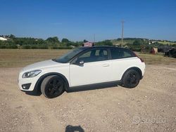 Bianco Usata 2011 Volvo C30 Due volumi | 7500 € (Molto cara)