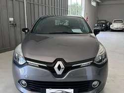 Grigio Usata 2016 Renault Clio IV Life Tre volumi | 9000 € (Buon prezzo)