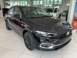 Nero Nuova 2025 Fiat Tipo S Tre volumi | 18.000 € (Buon prezzo)