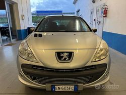 Grigio Usata 2012 Peugeot 206 Tre volumi | 2500 € (Ottimo prezzo)