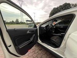 Usata 2015 Mercedes GLA200 Urban SUV | 15.000 € (Buon prezzo)