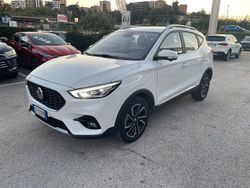 Bianco Usata 2024 MG ZS Luxury Tre volumi | 14.300 € (Buon prezzo)