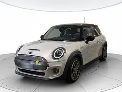 Grigio nickel met. Usata 2020 Mini Cooper SE Due volumi | 16.900 € (Buon prezzo)