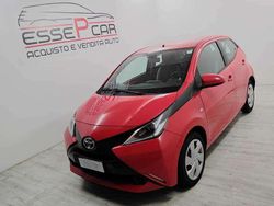 Rosso Usata 2016 Toyota Aygo Cool Due volumi | 7300 € (Buon prezzo)