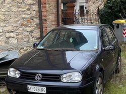 Usata 1998 VW Golf IV Tre volumi | 500 €