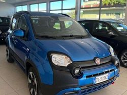 Blu/azzurro Usata 2024 Fiat Panda Cross Cross Due volumi | 13.800 € (Buon prezzo)
