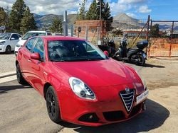 Rosso Usata 2012 Alfa Romeo Giulietta Distinctive Tre volumi | 6999 € (Ottimo prezzo)