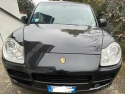 Usata 2005 Porsche Cayenne SUV | 12.000 € (Cara)