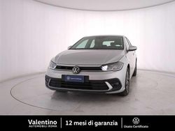 Grigio Usata 2023 VW Polo Life Tre volumi | 18.950 € (Buon prezzo)