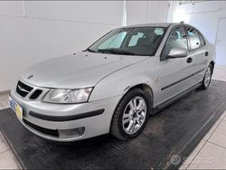 Argento metallizzato Usata 2005 Saab 9-3 Vector Tre volumi | 1970 € (Ottimo prezzo)