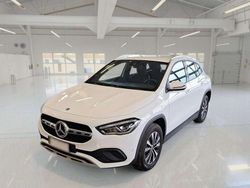 Bianco Usata 2021 Mercedes GLA250 Business SUV | 32.450 € (Molto cara)