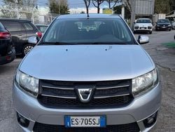 Argento Usata 2013 Dacia Sandero Tre volumi | 3700 € (Ottimo prezzo)
