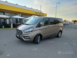 Grigio Usata 2019 Ford Tourneo Titanium Monovolume | 30.500 € (Buon prezzo)