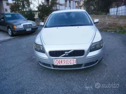 Usata 2005 Volvo S40 Kinetic Tre volumi | 2500 € (Buon prezzo)