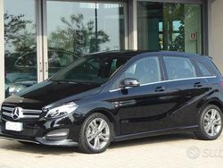 Nero Usata 2019 Mercedes B200 Monovolume | 17.600 € (Buon prezzo)