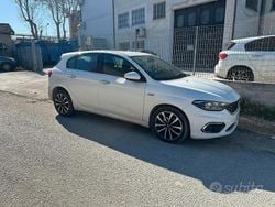 Bianco Usata 2017 Fiat Tipo Lounge Tre volumi | 10.000 € (Molto cara)