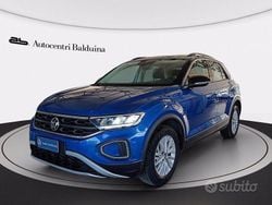 Blu ravenna metalizzato Usata 2022 VW T-Roc Life SUV | 25.300 € (Buon prezzo)