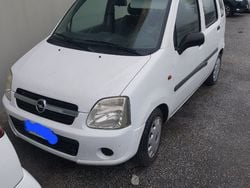 Bianco Usata 2002 Opel Agila Club Due volumi | 2800 € (Cara)