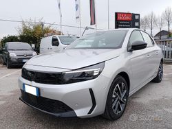 Grigio Nuova 2025 Opel Corsa Tre volumi | 17.600 € (Buon prezzo)