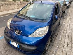 Blu Usata 2007 Peugeot 107 Due volumi | 3000 € (Ottimo prezzo)